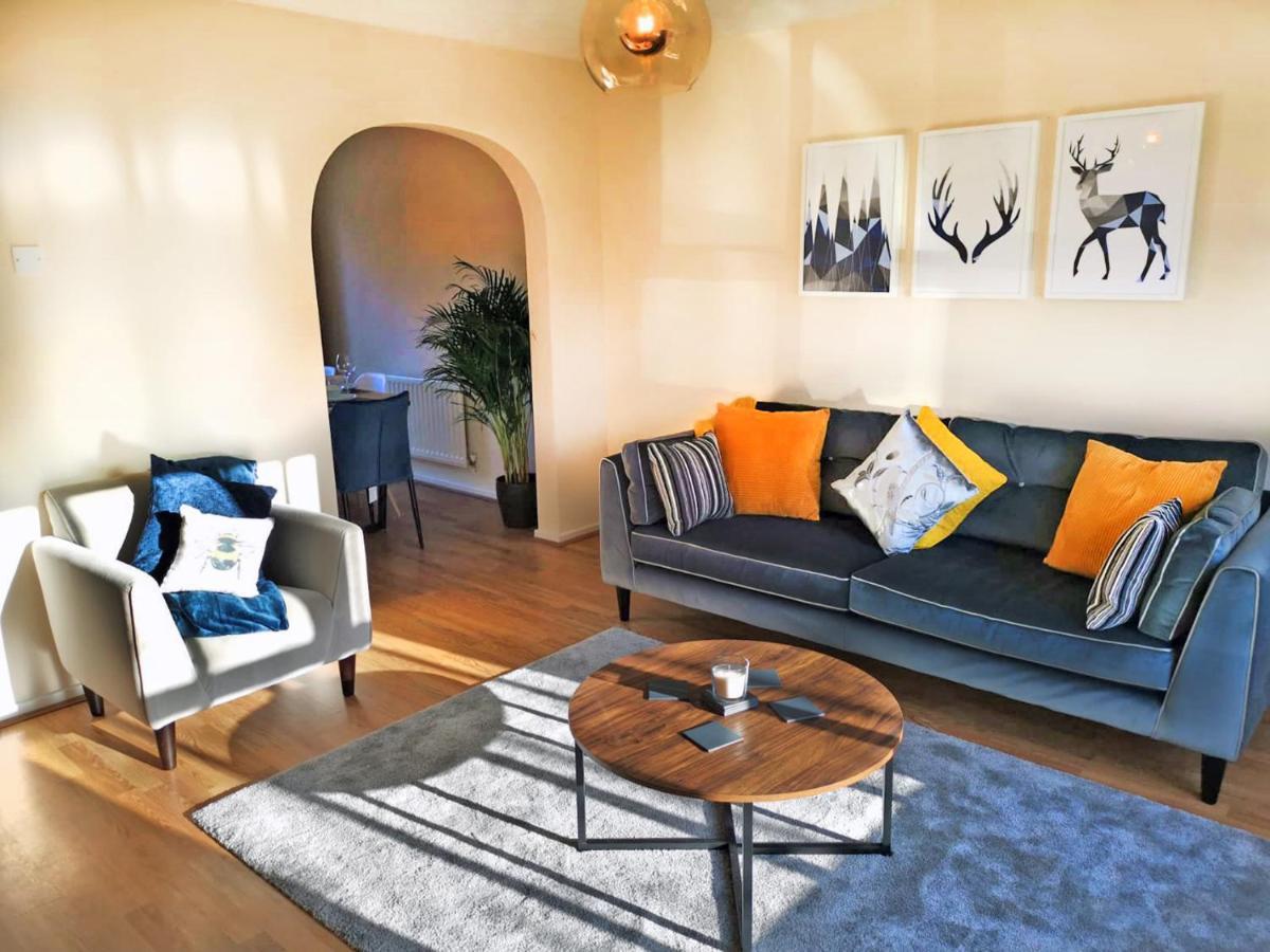 Emerald House - Spacious 3 Bed House With Ensuite Parking Gardens And Netflix Leamington Spa Ngoại thất bức ảnh